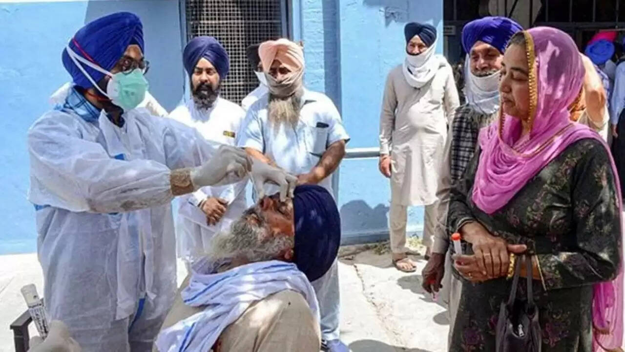 पंजाब में कोरोना के बढ़ते मामलों के बीच नई एडवाइजरी जारी