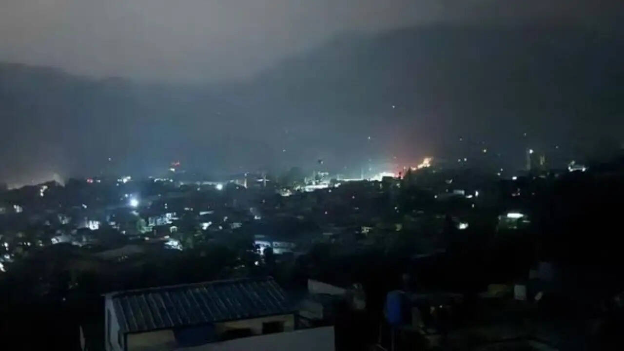 भारत का ऑपरेशन सिंदूर: आतंकवादी शिविरों पर हवाई हमले