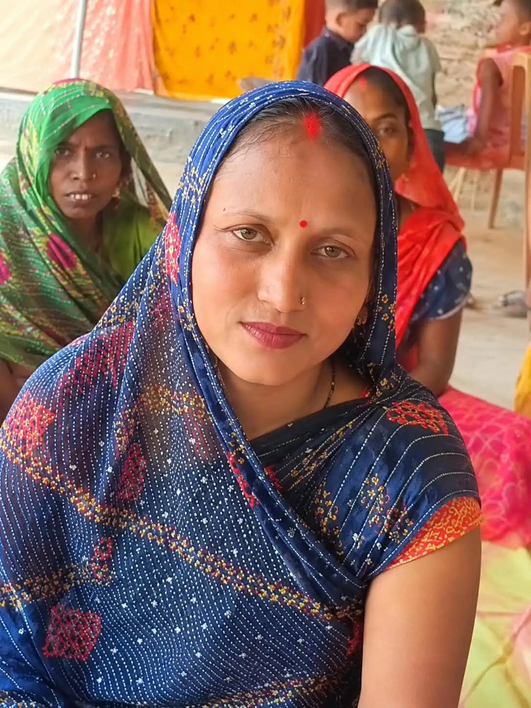 अमेठी : स्वयं सहायता समूह से जुड़कर नीतू हुई आत्मनिर्भर, अब गांव-गांव महिलाओं को कर रही जागरुक