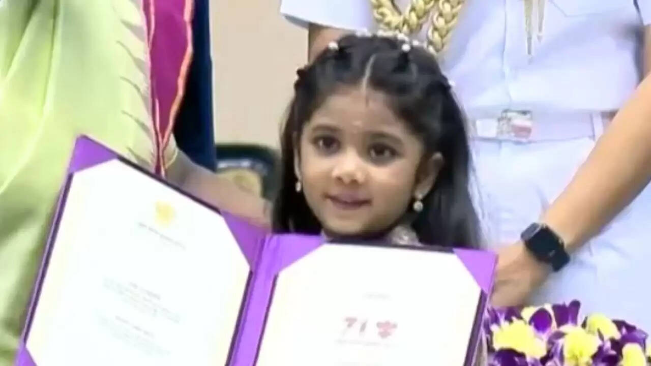71वें राष्ट्रीय फिल्म पुरस्कार: त्रिशा विवेक थोसर ने जीता सर्वश्रेष्ठ बाल कलाकार का खिताब