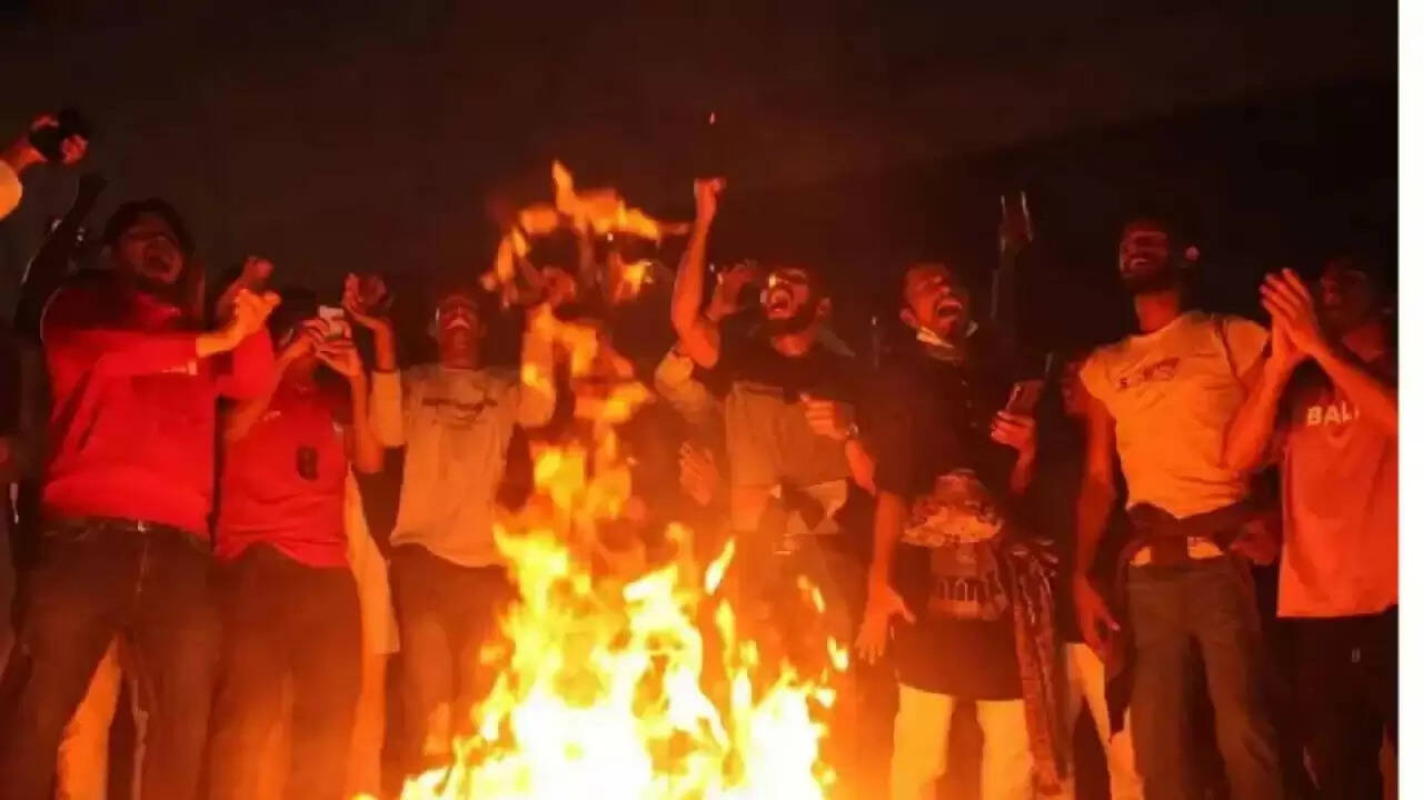 बांग्लादेश में महिलाओं पर हमलों की बढ़ती घटनाएं: क्या है सच?