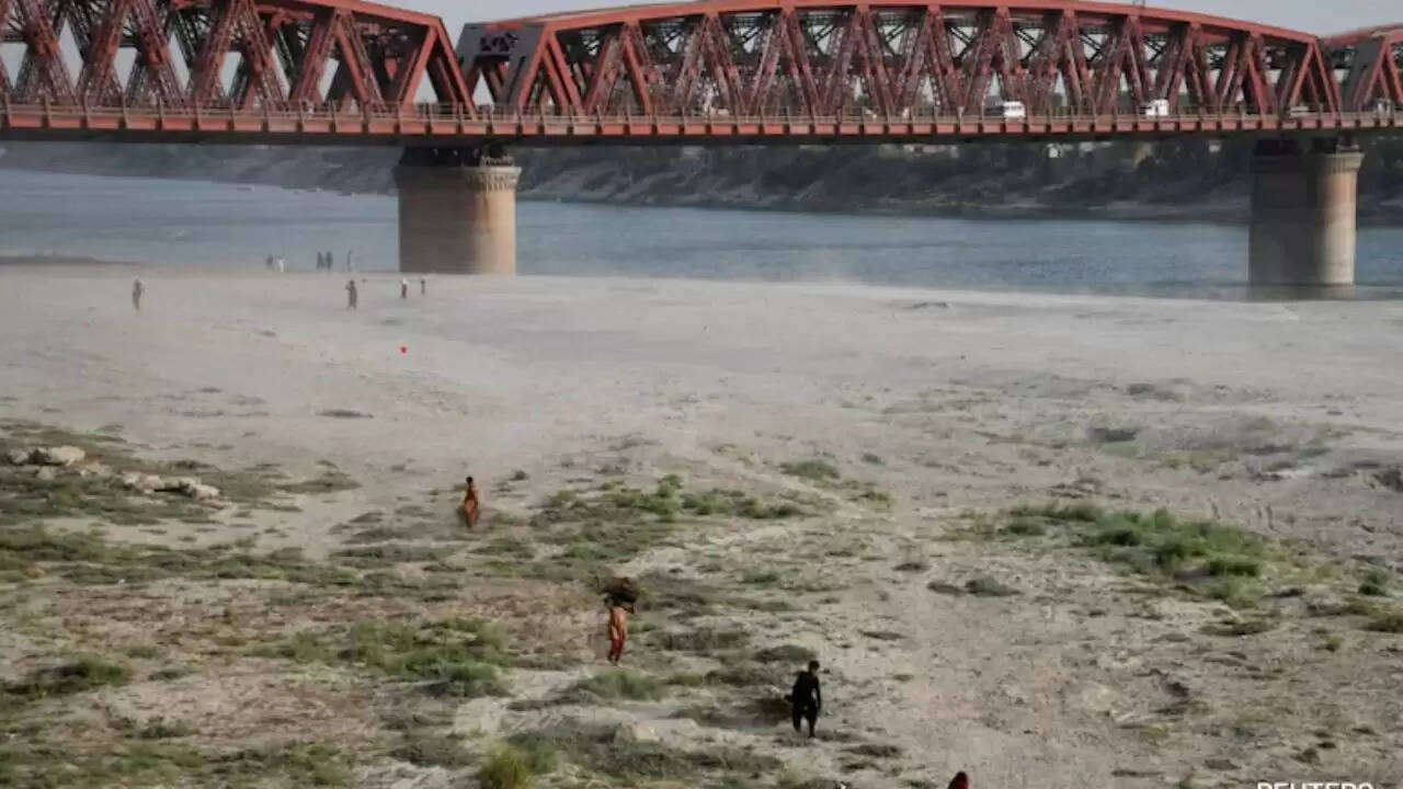 क्या पाकिस्तान का जल संकट भारत के साथ सिंधु जल संधि पर बातचीत को मजबूर करेगा?