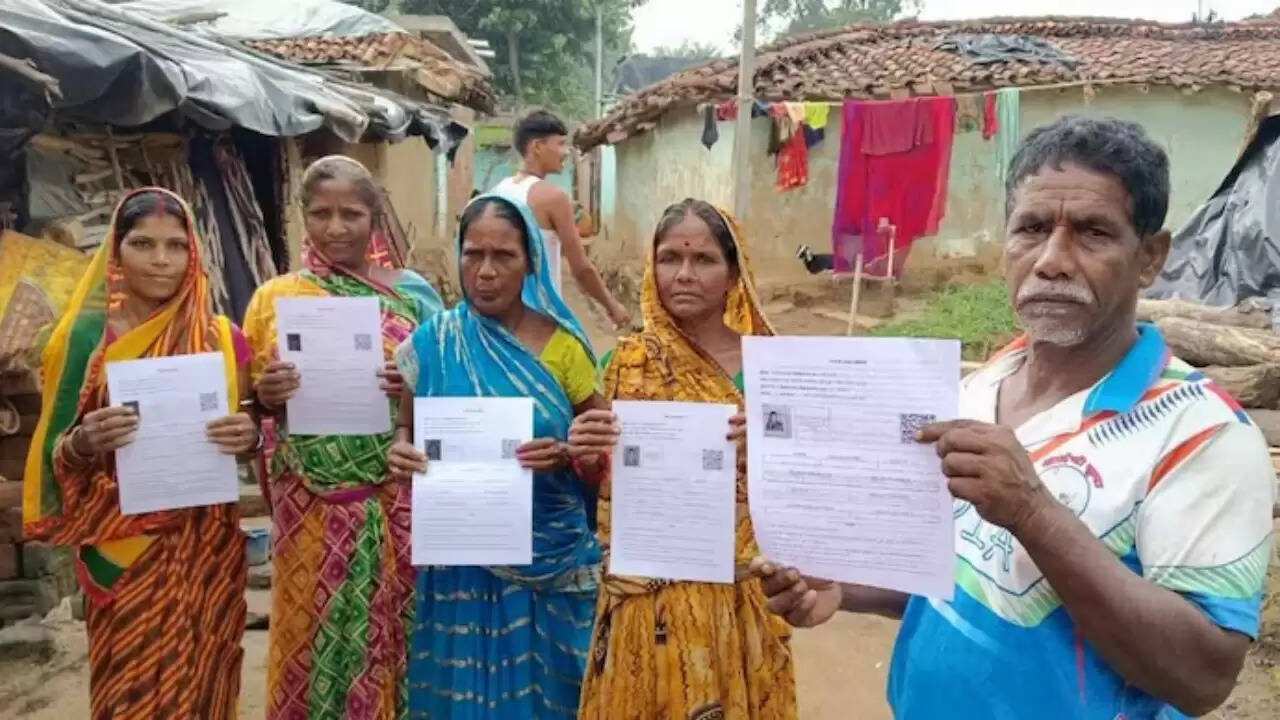 बिहार में मतदाता सूची के पुनरीक्षण पर उच्चतम न्यायालय की टिप्पणी