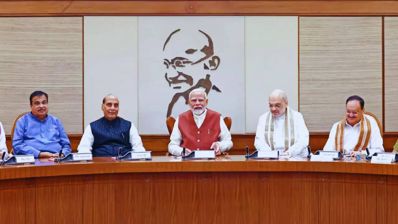 दिवाली से पहले केंद्रीय कर्मचारियों को मिली बड़ी राहत, महंगाई भत्ते में 3% की वृद्धि