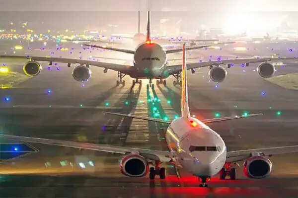 भारत में हवाई यात्रा को बढ़ावा देने के लिए 100 नए एयरपोर्ट्स का निर्माण