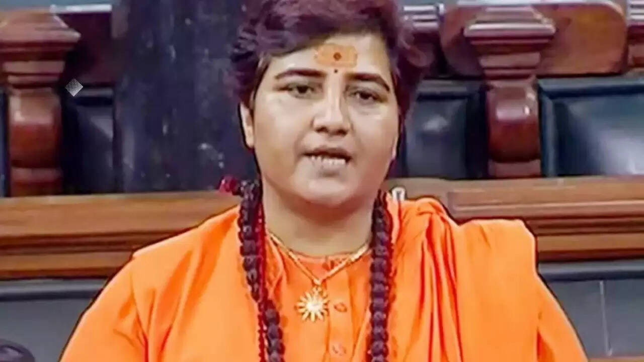 साध्वी प्रज्ञा का बड़ा खुलासा: मालेगांव ब्लास्ट केस में टॉर्चर का आरोप
