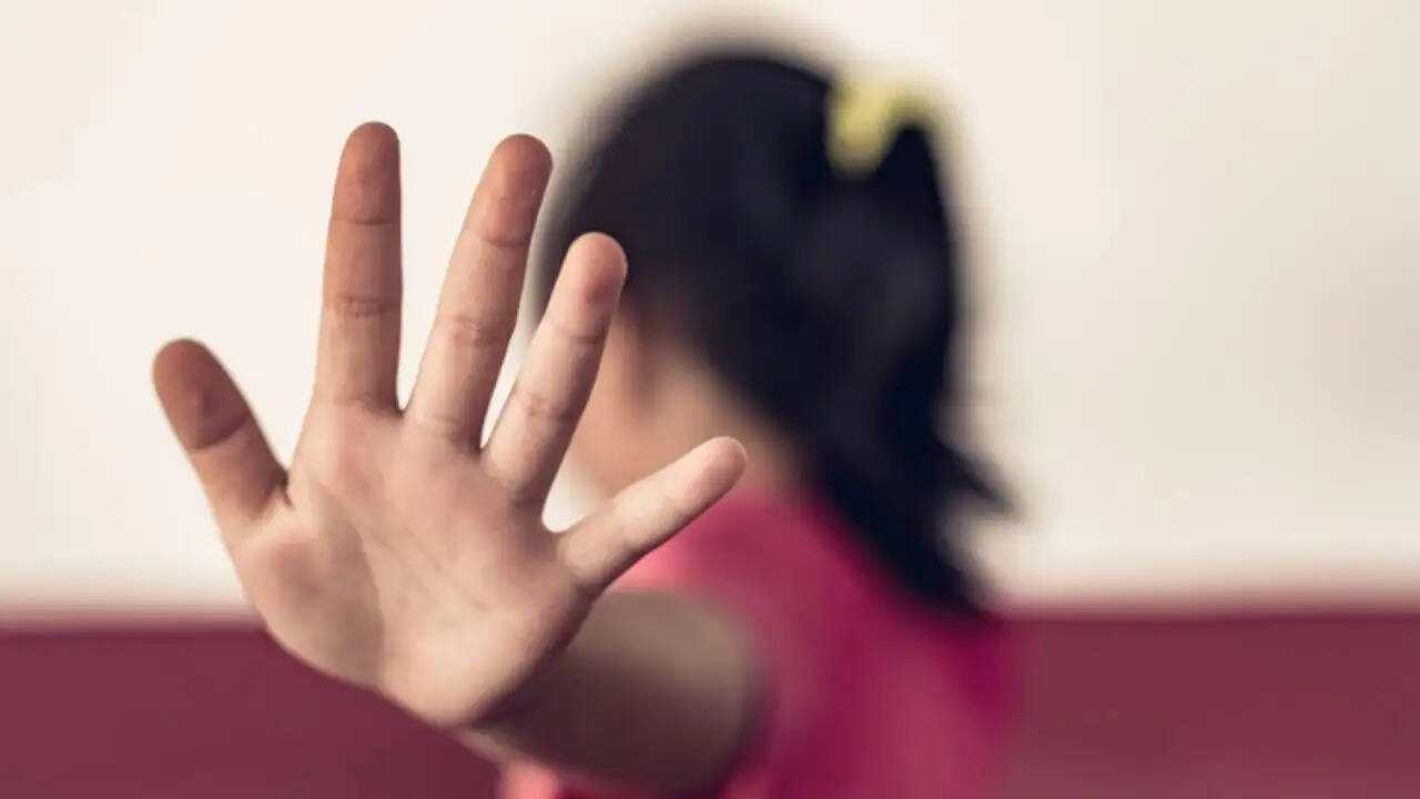 दिल्ली के ओखला में 8 साल की बच्ची के साथ सामूहिक यौन उत्पीड़न: तीन नाबालिग गिरफ्तार