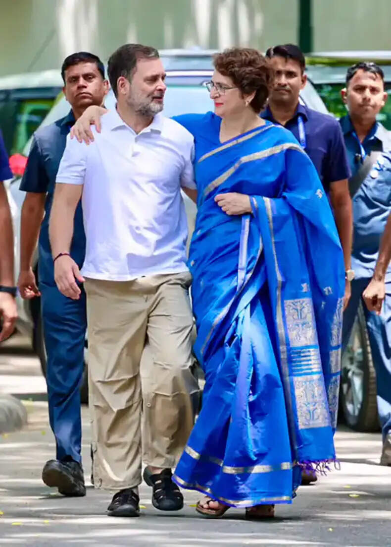 राहुल गांधी का 56वां जन्मदिन: कांग्रेस मुख्यालय में मनाया गया उत्सव