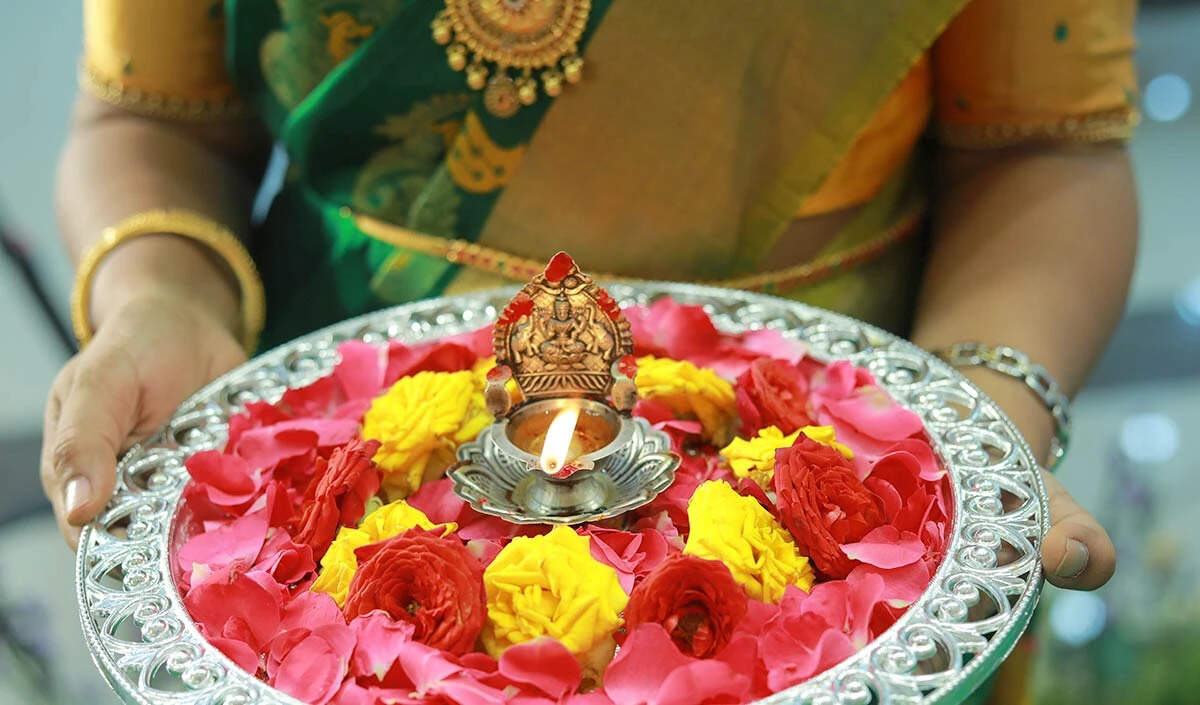 अहोई अष्टमी: संतान की लंबी उम्र के लिए विशेष पर्व