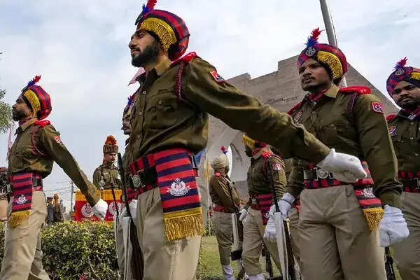 पंजाब पुलिस की कार्यकुशलता में सुधार के लिए नई योजनाएं