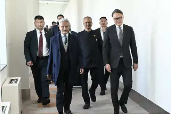 भारत के विदेश मंत्री डॉ. जयशंकर का मंगोलिया दौरा, द्विपक्षीय संबंधों को मजबूत करने की कोशिश