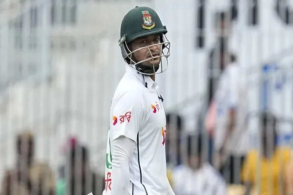 शाकिब अल हसन ने टेस्ट और टी20 क्रिकेट से संन्यास वापस लिया
