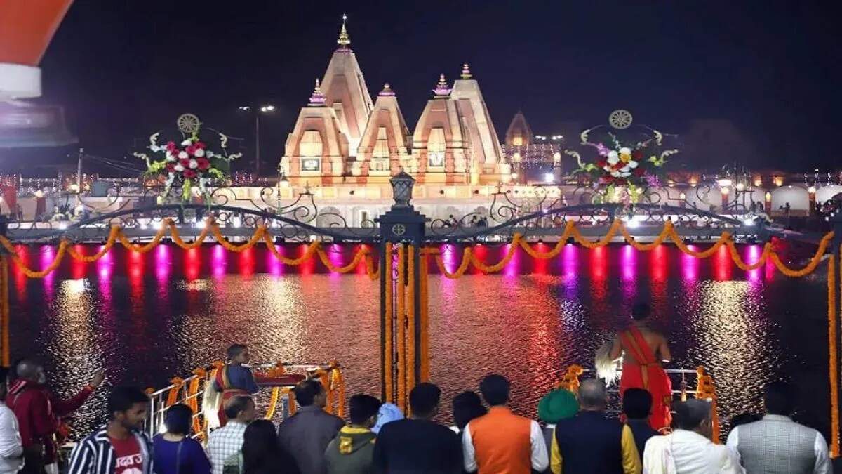 कुरुक्षेत्र में गीता जयंती 2025 का भव्य महोत्सव शुरू