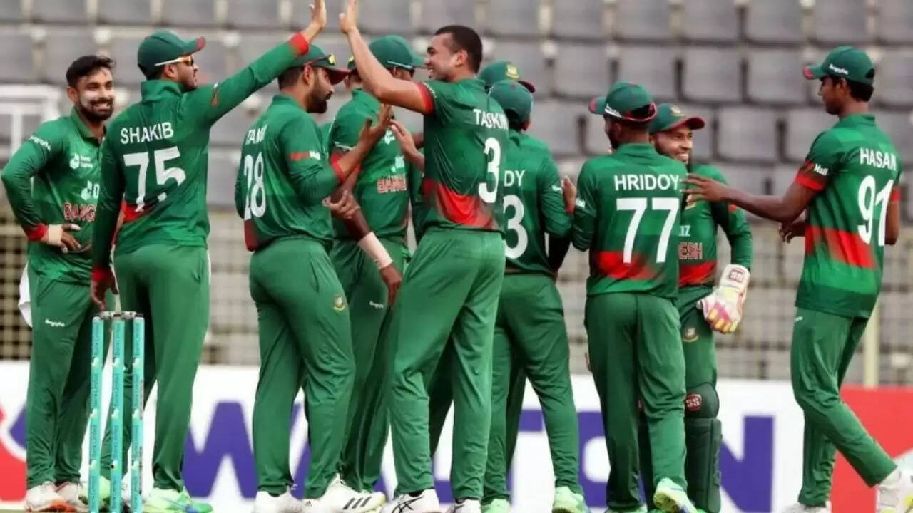बांग्लादेश क्रिकेट में उथल-पुथल: खिलाड़ियों ने बहिष्कार की दी चेतावनी