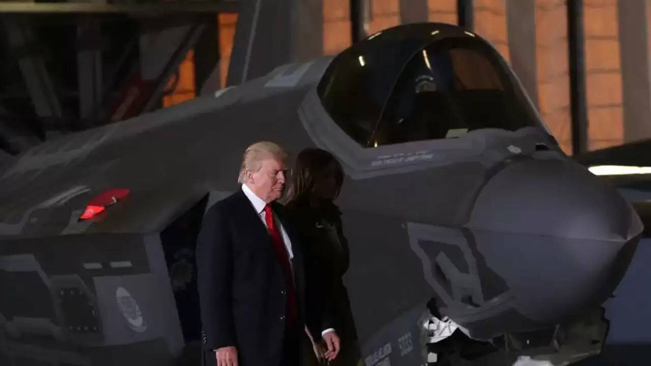 वेनेजुएला के साथ तनाव के बीच अमेरिका ने F-35 विमानों की तैनाती की