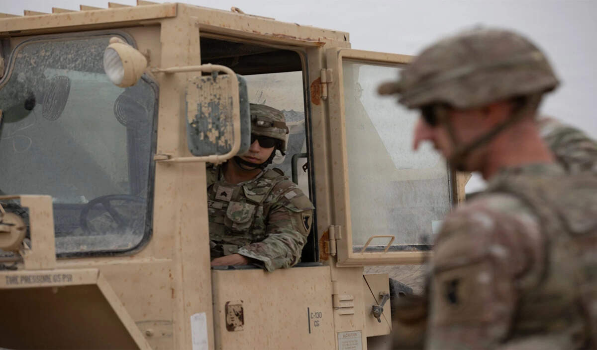 ईरान के हमलों से अमेरिकी सैनिकों की सुरक्षा खतरे में