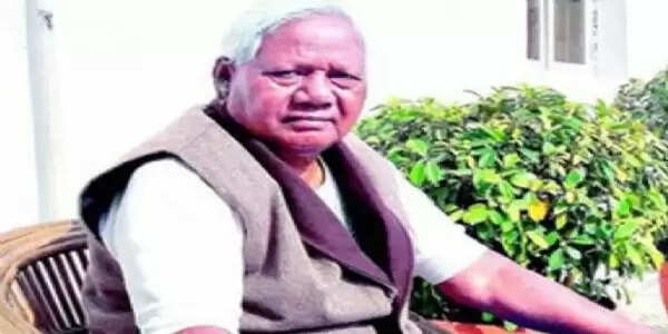 राष्ट्र के प्रति संपूर्ण समर्पण का जीवंत उदाहरण है राष्ट्रीय स्वयंसेवक संघ : कड़िया मुंडा