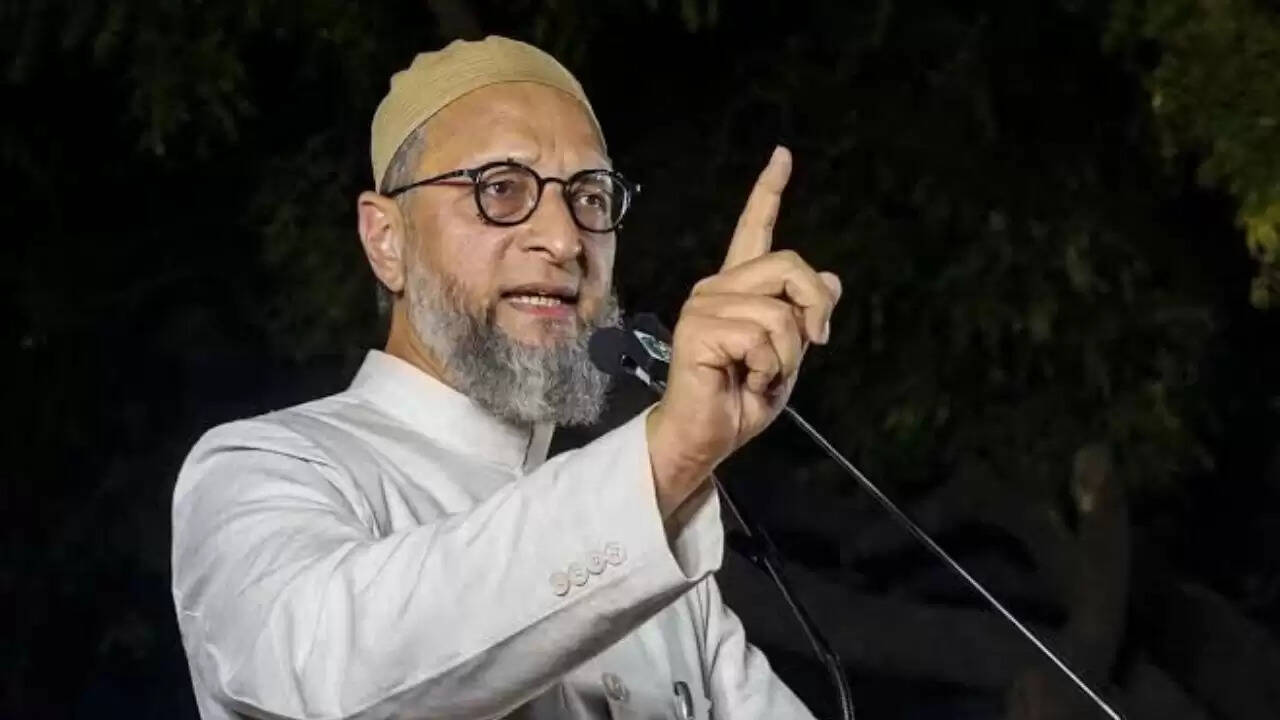 सुप्रीम कोर्ट ने मुंबई ट्रेन विस्फोट मामले में हाईकोर्ट के फैसले पर लगाई रोक