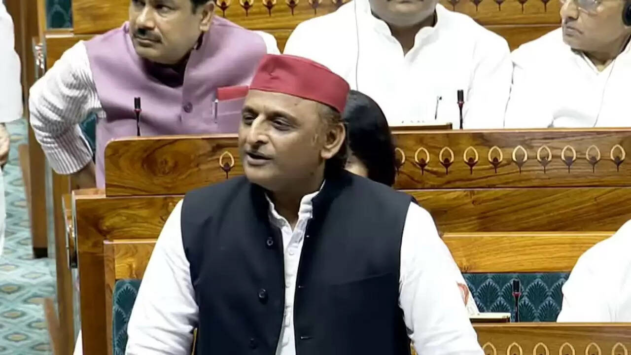 अखिलेश यादव ने ऑपरेशन सिंदूर पर उठाए सवाल, मोदी सरकार पर साधा निशाना
