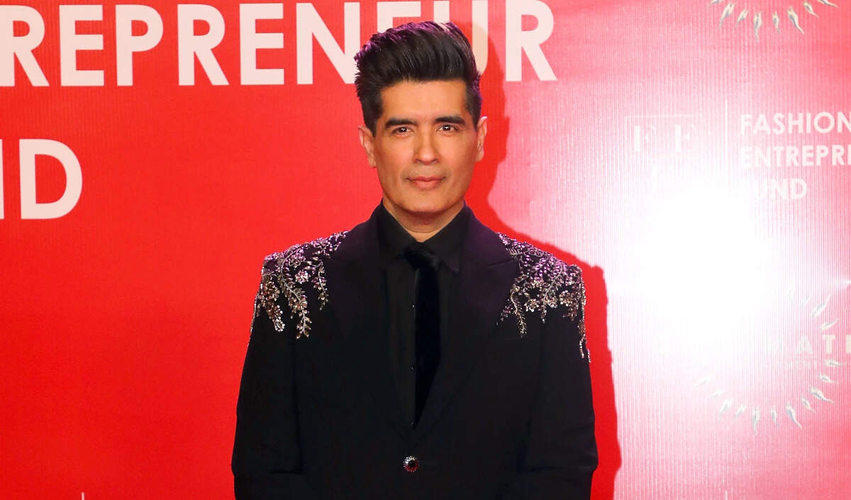 मनीष मल्होत्रा: सिनेमा से फैशन डिजाइनिंग तक का सफर