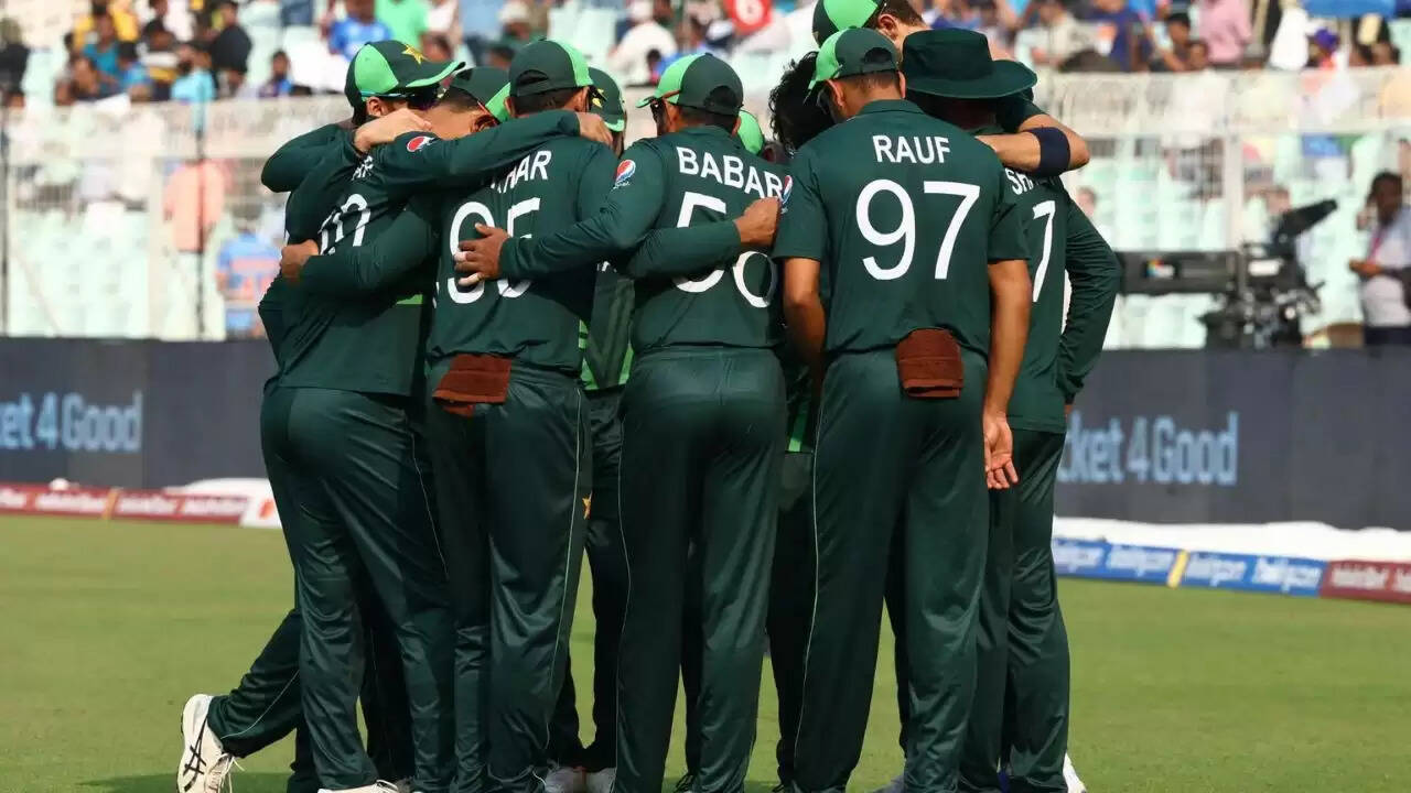 PCB ने खिलाड़ियों के लिए विदेशी लीग में खेलने पर लगाया प्रतिबंध