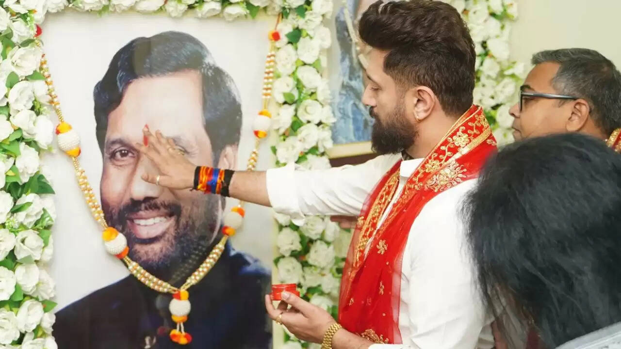 Chirag Paswan की सीट बंटवारे पर BJP को चेतावनी: क्या होगा बिहार चुनाव में?