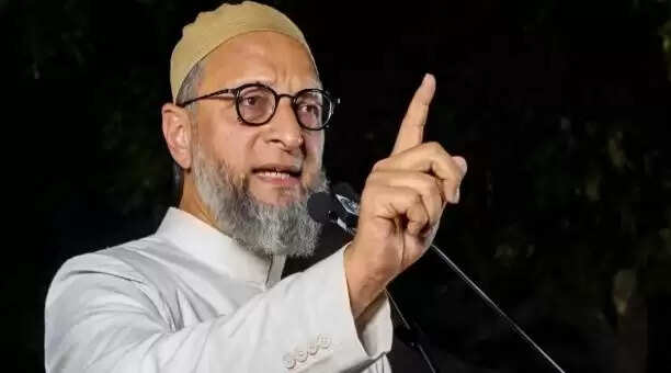 ओवैसी ने मोदी सरकार पर पीएफ नियमों को लेकर साधा निशाना