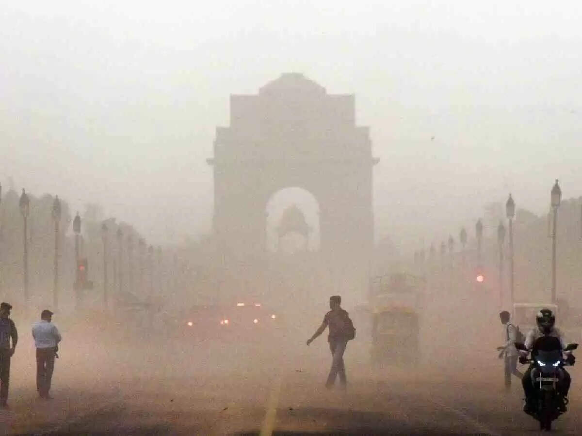दिल्ली में प्रदूषण की स्थिति गंभीर, दीपावली से पहले बढ़ी चिंता