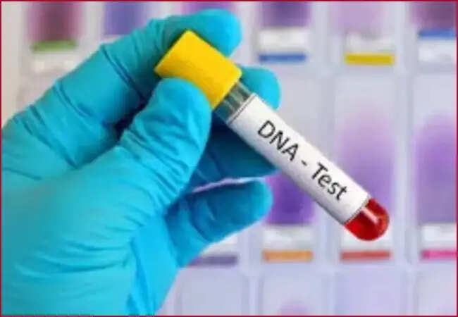मथुरा में चौंकाने वाला मामला: मृत बच्ची के शव की खुदाई, पिता पर बलात्कार का आरोप