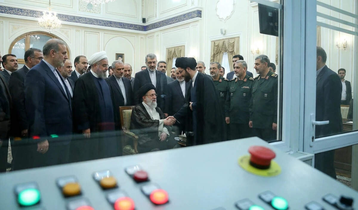 ईरान में मोजतबा खामेनेई का उदय: परमाणु खतरे की नई आहट