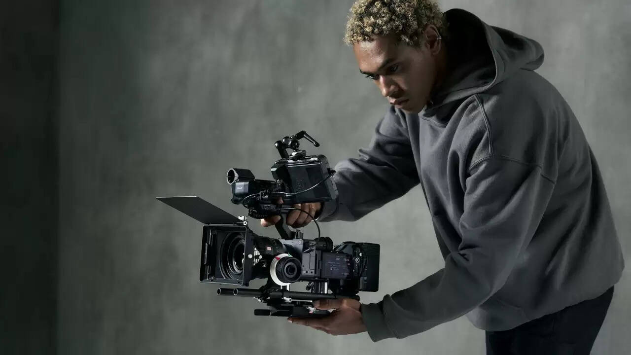 Sony FX2 कैमरा: इंडी फिल्ममेकर्स के लिए एक नई क्रांति