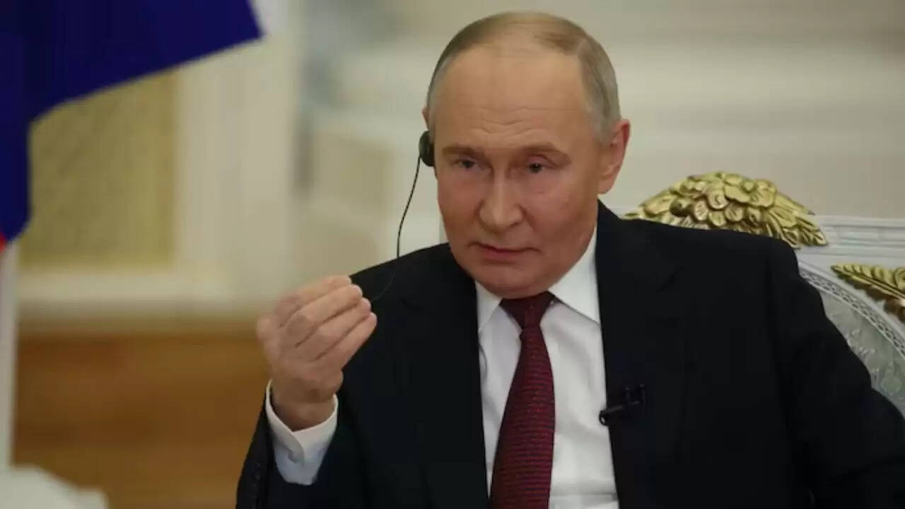 रूस के राष्ट्रपति पुतिन की भारत यात्रा समाप्त, लौटे मॉस्को