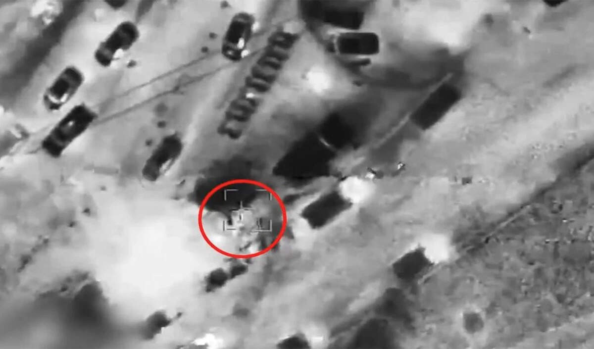 इजरायली वायु सेना के हमलों के बाद तेहरान में जोरदार धमाका