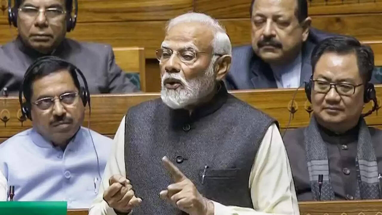 प्रधानमंत्री मोदी ने संसद में देशवासियों का आभार व्यक्त किया