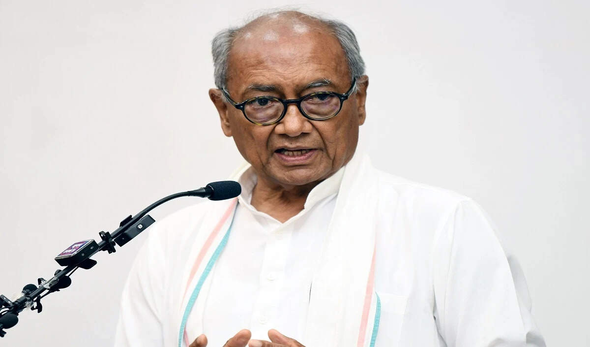 दिग्विजय सिंह ने भारत-पाकिस्तान के बीच शांति की अपील की