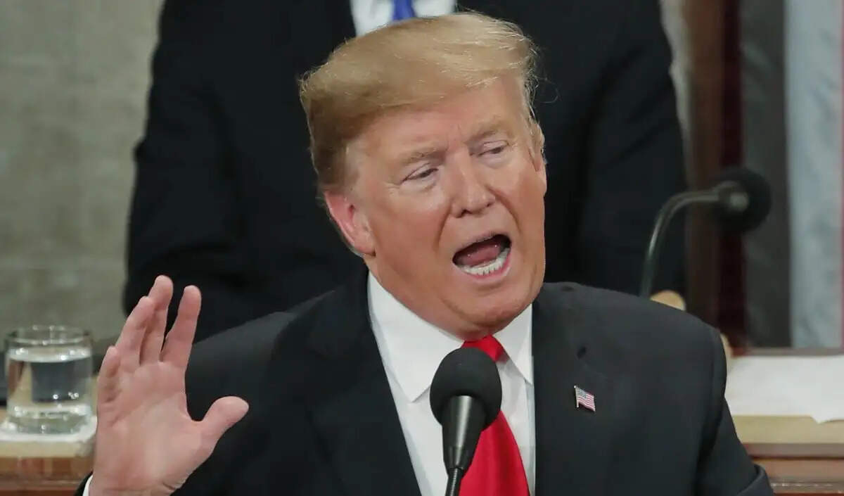 अमेरिका-ईरान तनाव: ट्रंप ने सैन्य हमले की दी चेतावनी