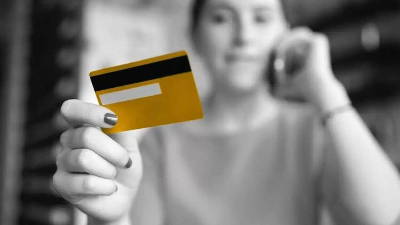 क्रेडिट कार्ड विवादों को सुलझाने के 6 प्रभावी तरीके