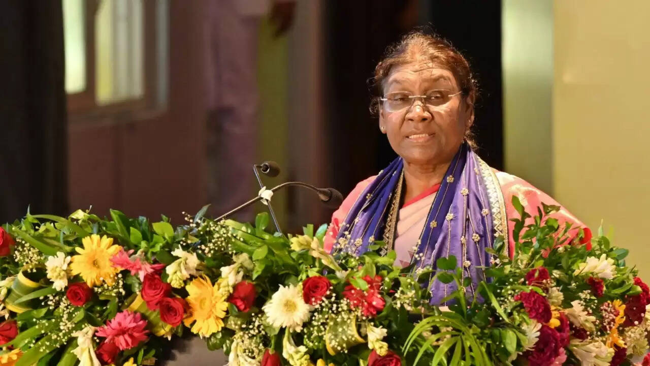 स्वतंत्रता दिवस 2025: राष्ट्रपति मुर्मु का विशेष संबोधन और प्रधानमंत्री का भाषण