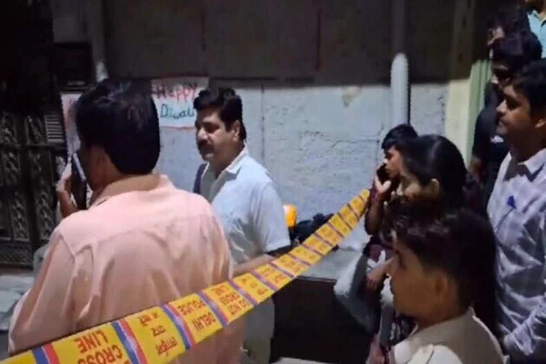 पूर्वी दिल्ली में नाबालिग युवक की चाकू से हत्या, पुलिस ने शुरू की जांच