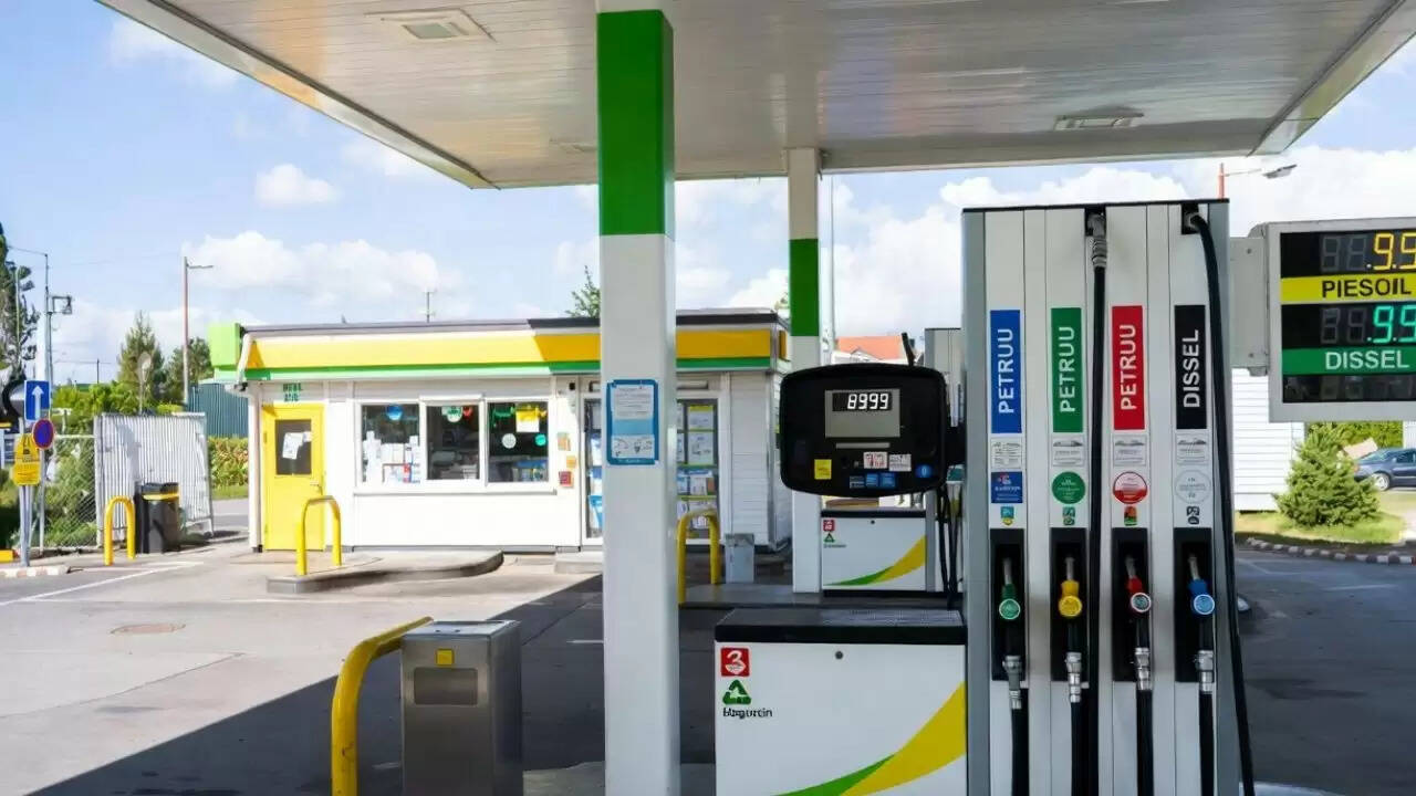 भारत में पेट्रोल और डीजल के नवीनतम दाम: 10 नवंबर 2023