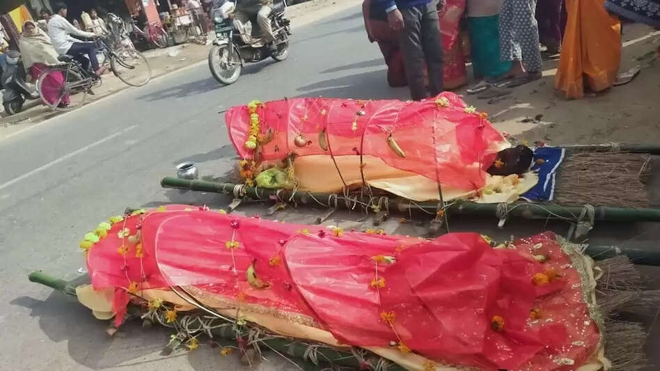 एक ही दिन में पति-पत्नी की दुखद मौत ने सबको किया स्तब्ध