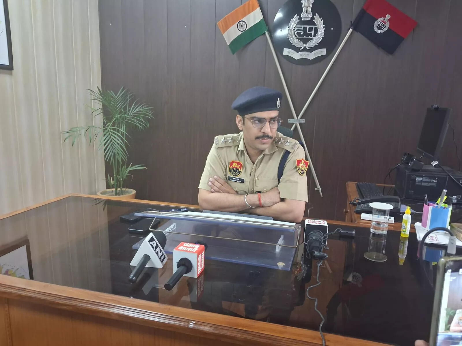 नंदगढ़ में हत्या का मामला: शव बैड में छिपा मिला