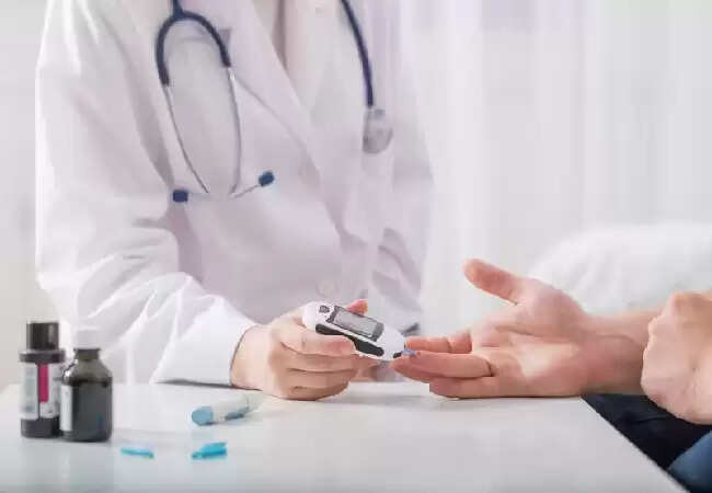 ब्लड शुगर के उच्च स्तर के पीछे के कारण: जानें क्या हैं मुख्य वजहें
