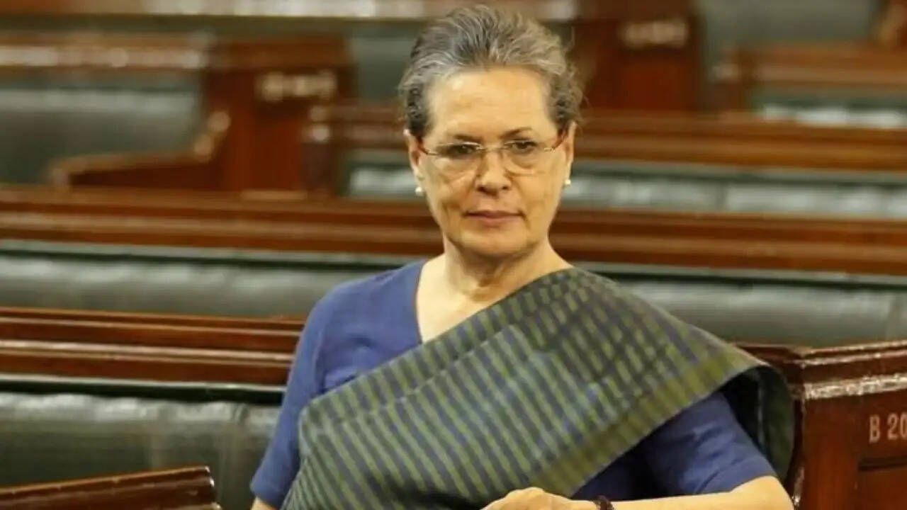 सोनिया गांधी ने ईरान में हत्या पर केंद्र सरकार की चुप्पी पर उठाए सवाल