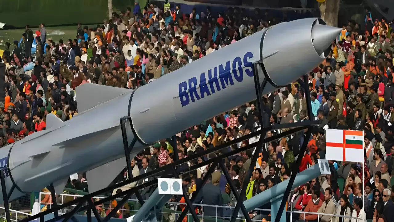 फिलीपींस ने ब्रह्मोस मिसाइल बैटरी की तैनाती की, समुद्री सुरक्षा में वृद्धि