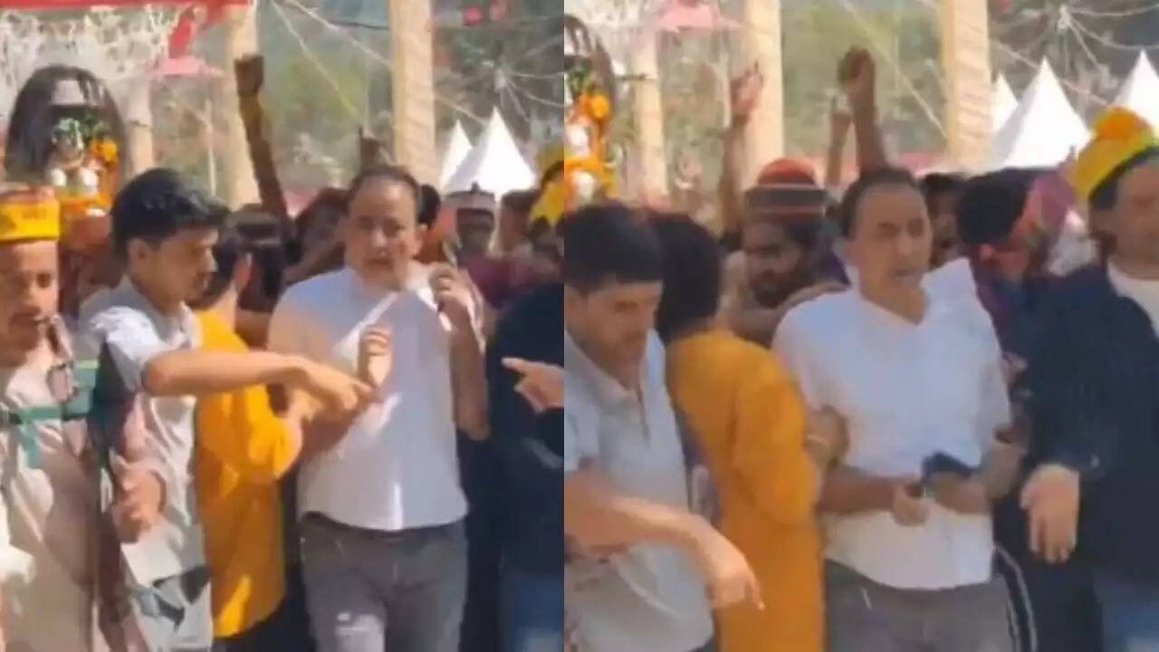 कुल्लू दशहरा विवाद: तहसीलदार की पिटाई, देवता के अनुयायियों का गुस्सा