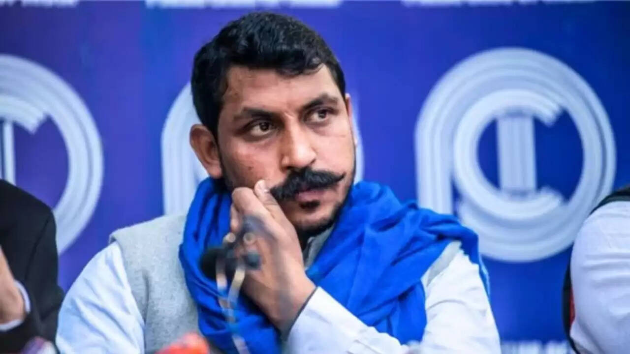 डोनाल्ड ट्रंप के टैरिफ फैसले पर चंद्रशेखर आजाद की कड़ी प्रतिक्रिया