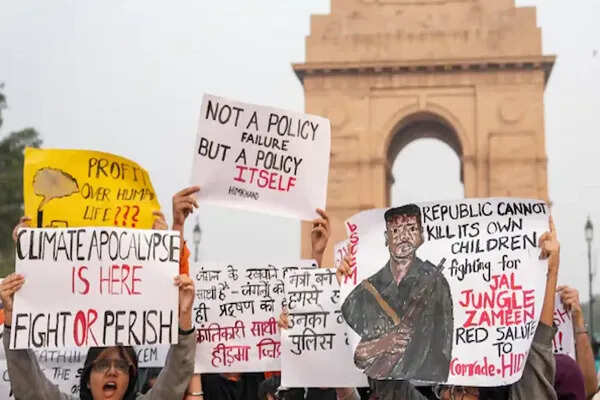 दिल्ली में नक्सलियों के समर्थन में नारेबाजी से मचा हड़कंप