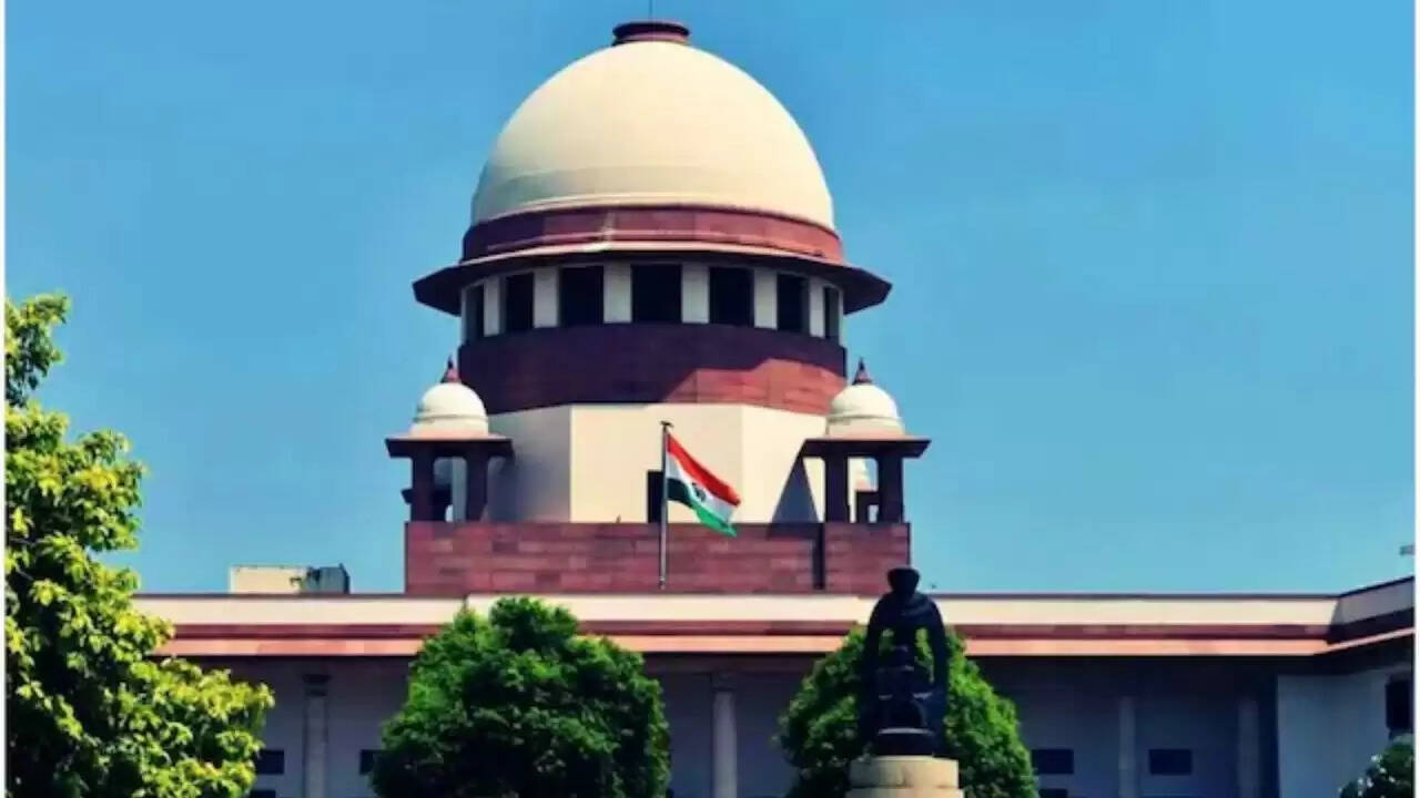 सुप्रीम कोर्ट का बड़ा फैसला: राजनीतिक दलों को POSH अधिनियम के दायरे में नहीं लाया जा सकता