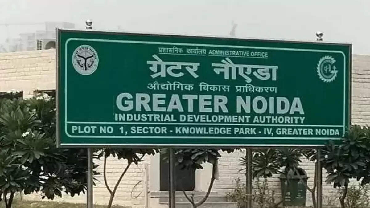 ग्रेटर नोएडा में नया अंडरपास: यात्रा को बनाएगा आसान